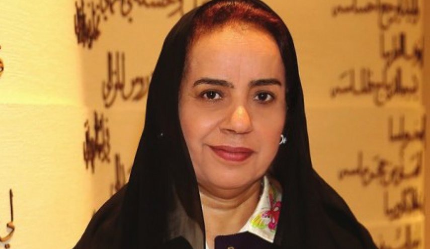 جهاز الأمن الإماراتي يهدد الدكتورة رفيعة غباش لانتقادها التطبيع